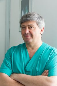 Benzi Riccardo Dr., Italia